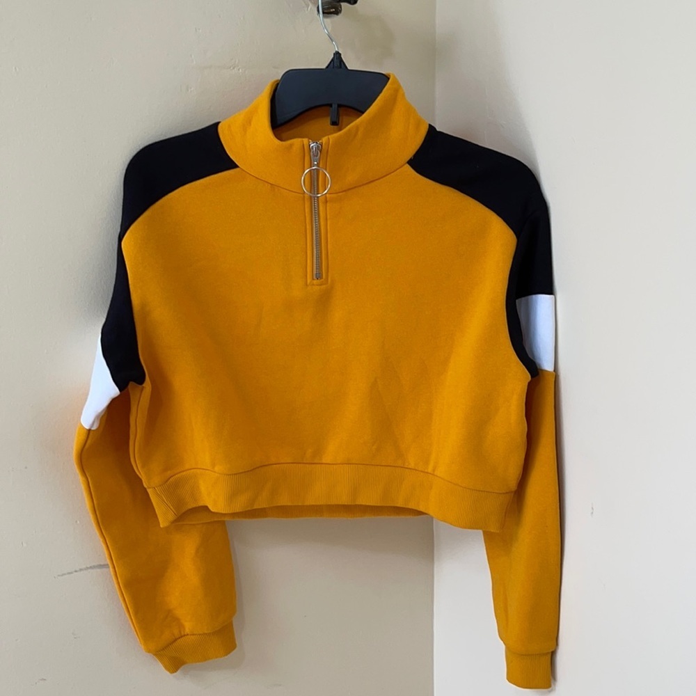 Sweater Top - Picture 2 of 3